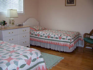 Twinbedroom2.jpg