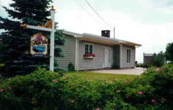 cottage1.jpg